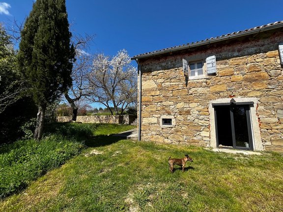 Istrien, Dorf mit 6 Häusern zum Verkauf