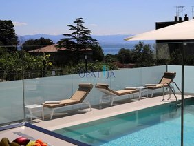 luxuriöse Wohnung in Icici/Opatija mit Aufzug, Pool und Garage