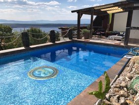 Haus mit wunderschönem Panorama-Meerblick und Pool in Dramalj 