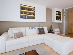 luxuriöse Wohnung in Icici/Opatija mit Aufzug, Pool und Garage